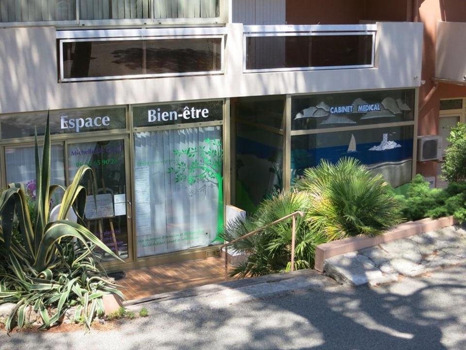 Studio Front de Mer Saint-Raphaël Esterno foto
